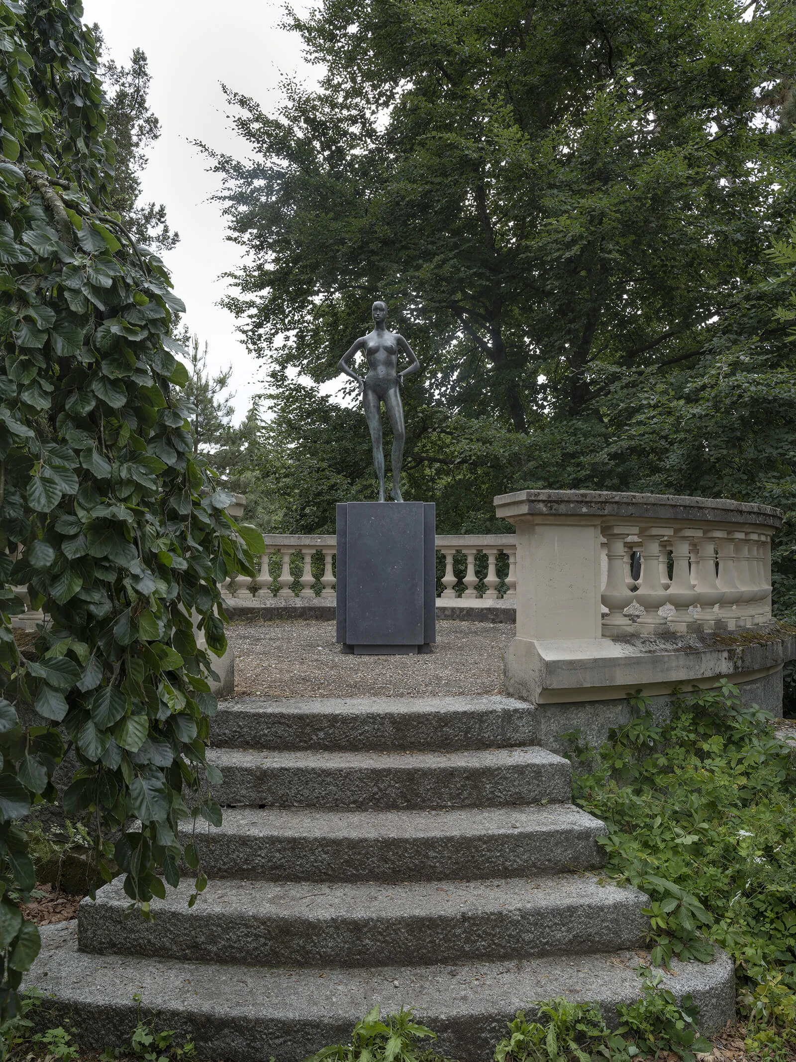 Figurative immersive sculpture, Lucky McKenzie |  STIRworld
