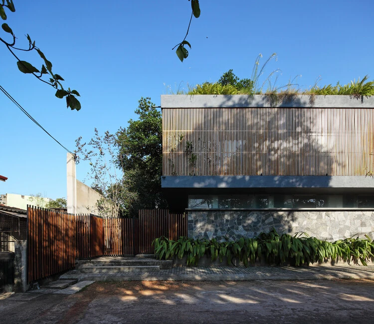 Screened Sculpture House / Anushka Dassanayake - Exterior Photography, Facade