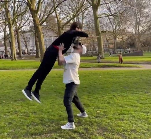 The guys couldn't quite perform the final climate lift